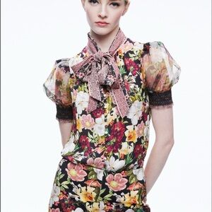 Floral Puff Sleeve Blouse